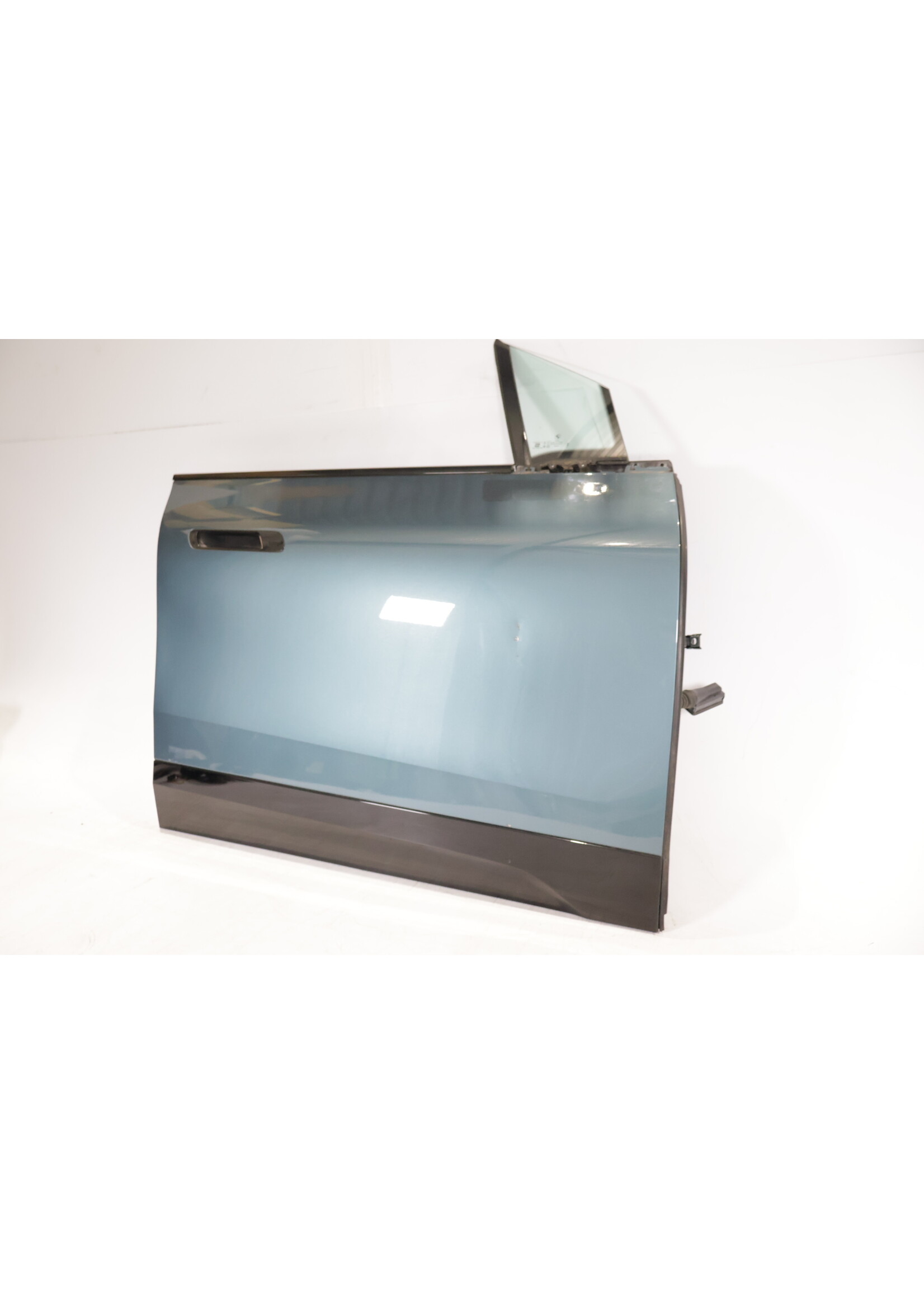 BMW BMW IX I20 Complete door right front 41009880292 9880292