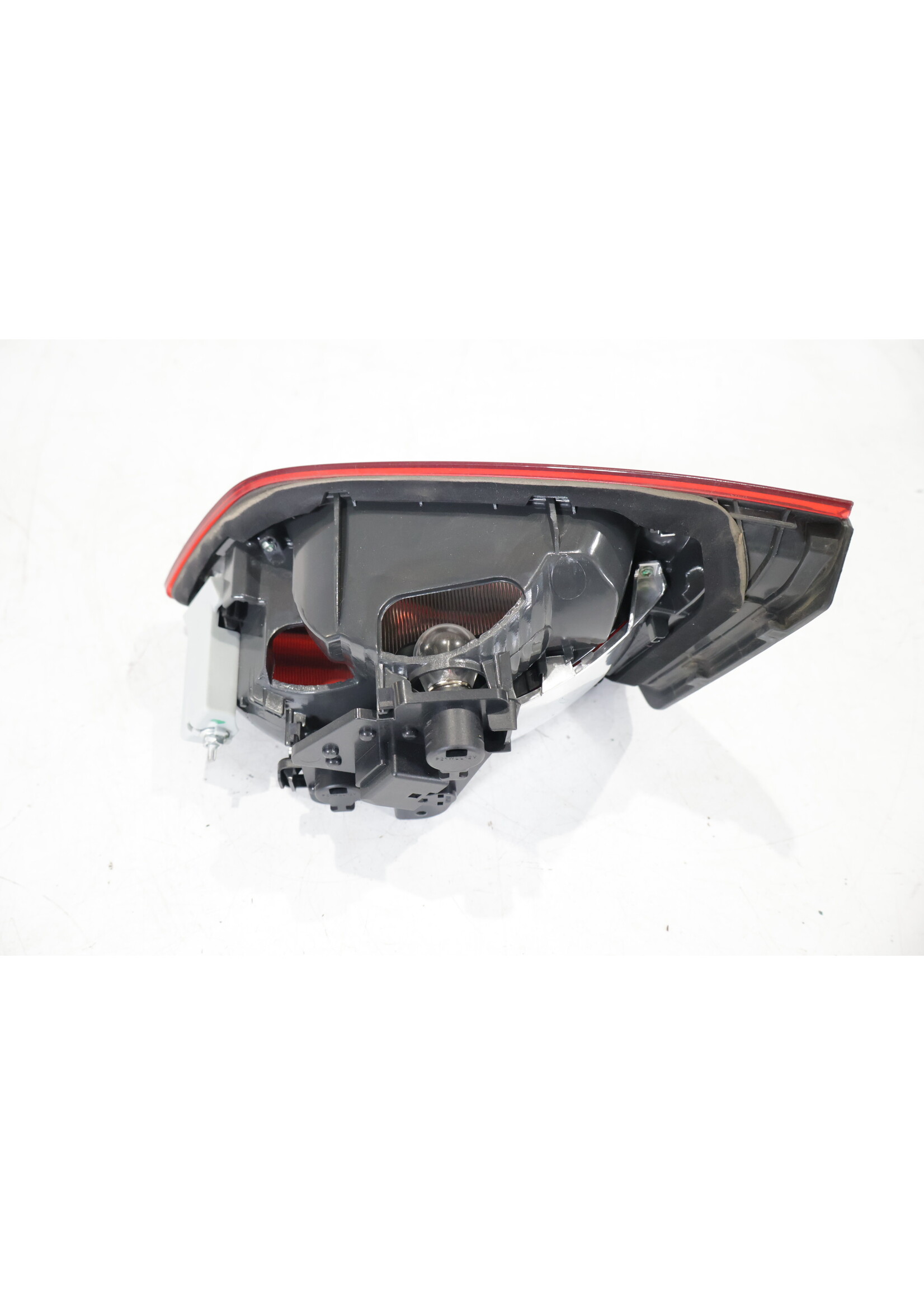 BMW BMW 2er F45 Active Tourer Innenrückleuchte links 7461477