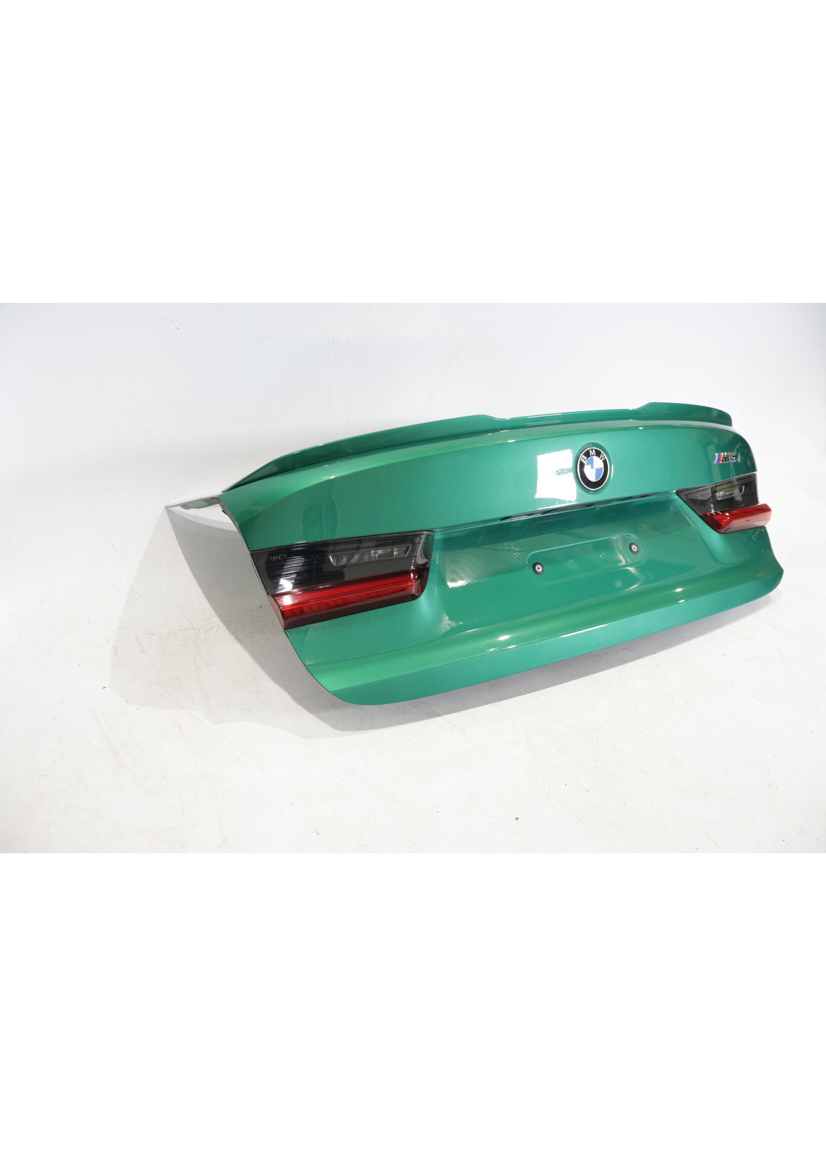 BMW  BMW 3er M3 G80 Kompletter Heckklappe mit Spoiler 41007455942 51628086360