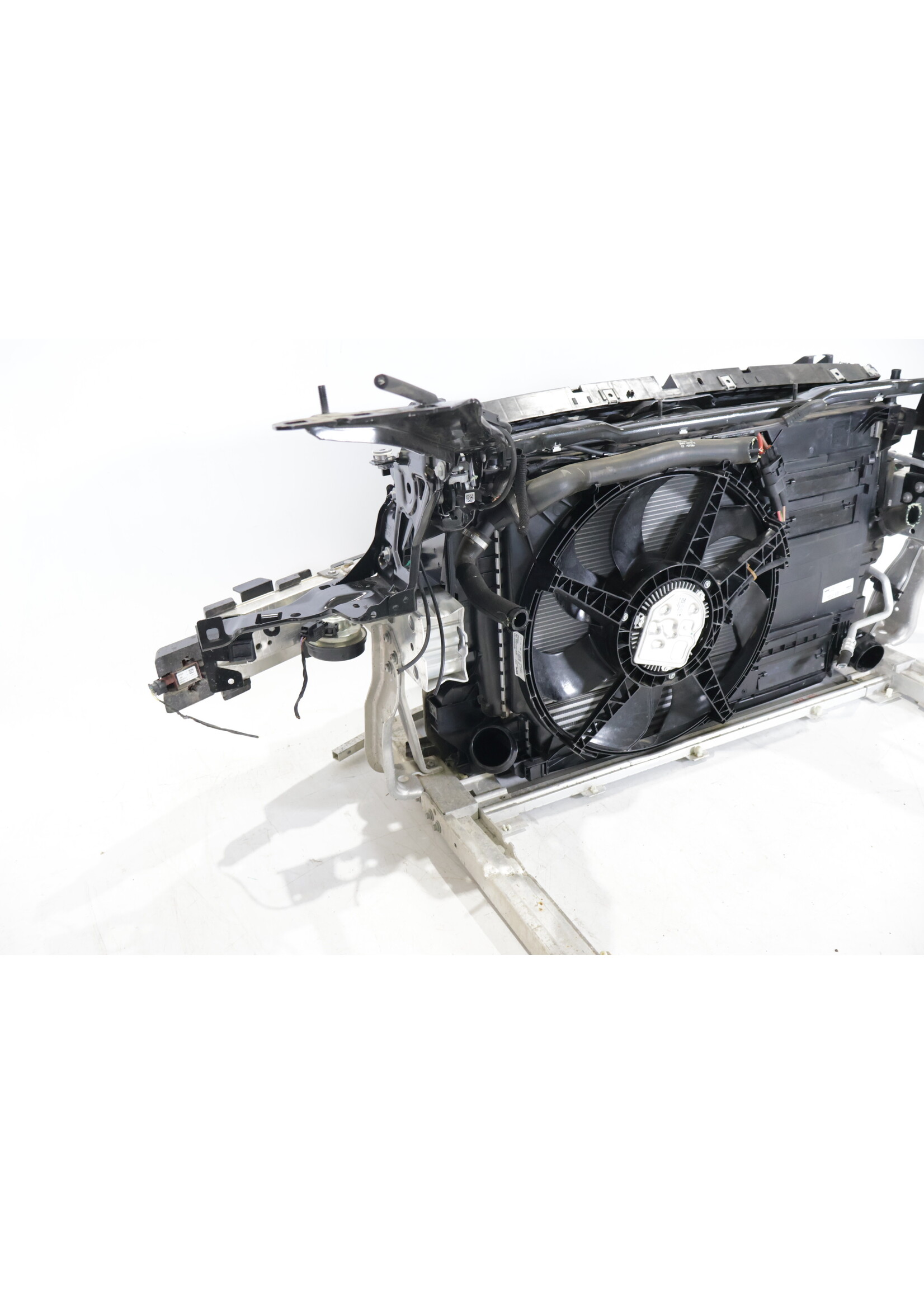 BMW BMW 2 Serie F45 Active Tourer compleet front met koelers 51117418291 7418291
