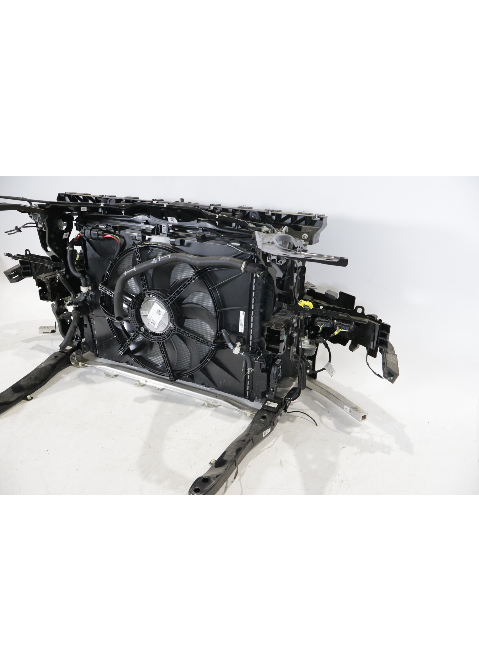 BMW MINI Countryman SE U25 Complete front end with radiators 51117011122 7011122