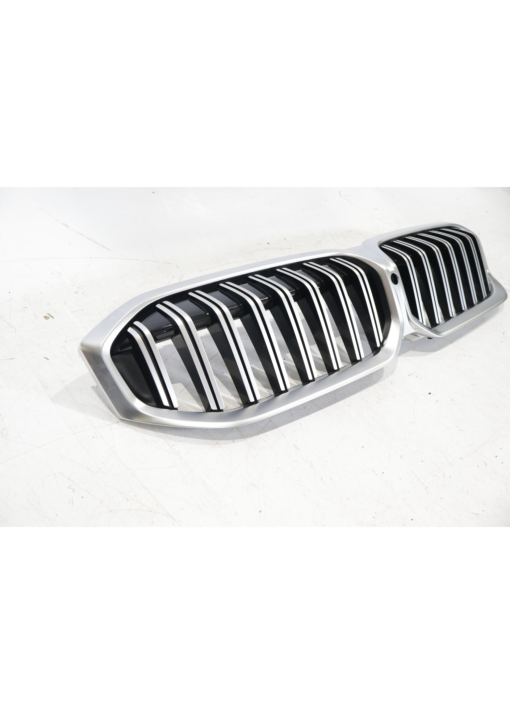 BMW  BMW 3 Series LCI G20 G21 Kidney / Grill iCam version NEW! 51115a1bfb0 5a1bfb0