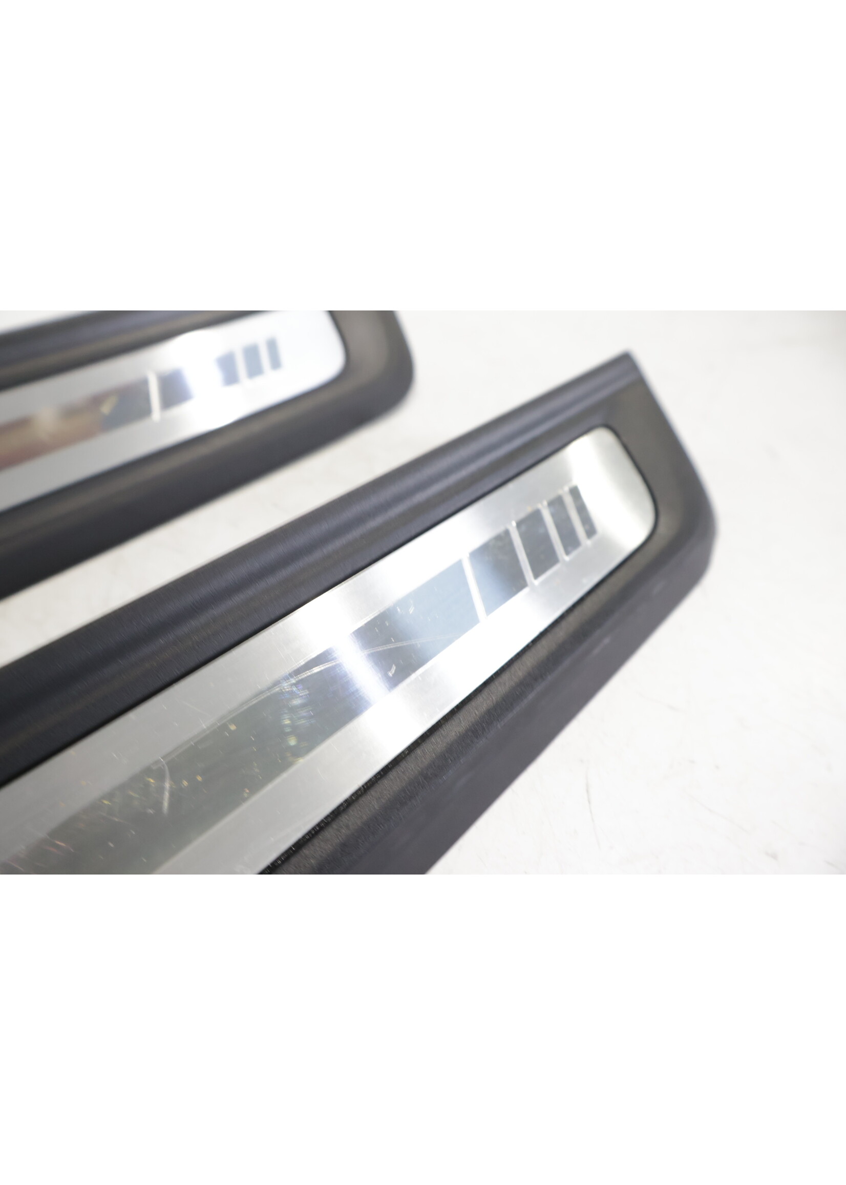BMW BMW 3er M3 G80 G81 Einstiegsleisten-Set 8075021 9451626 51479451626