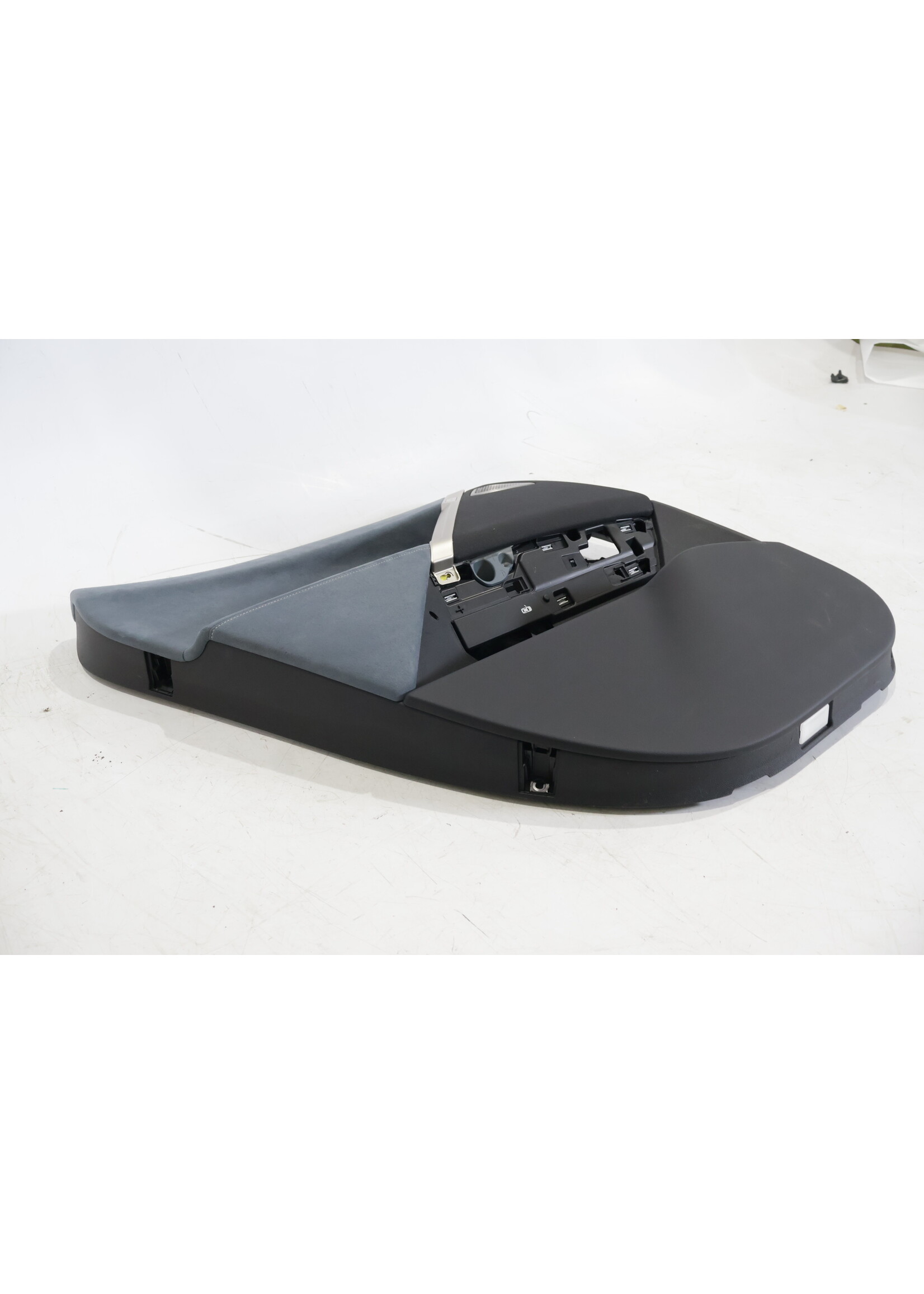 BMW BMW iX i20 Complete rear right door panel 9496003 51429496003