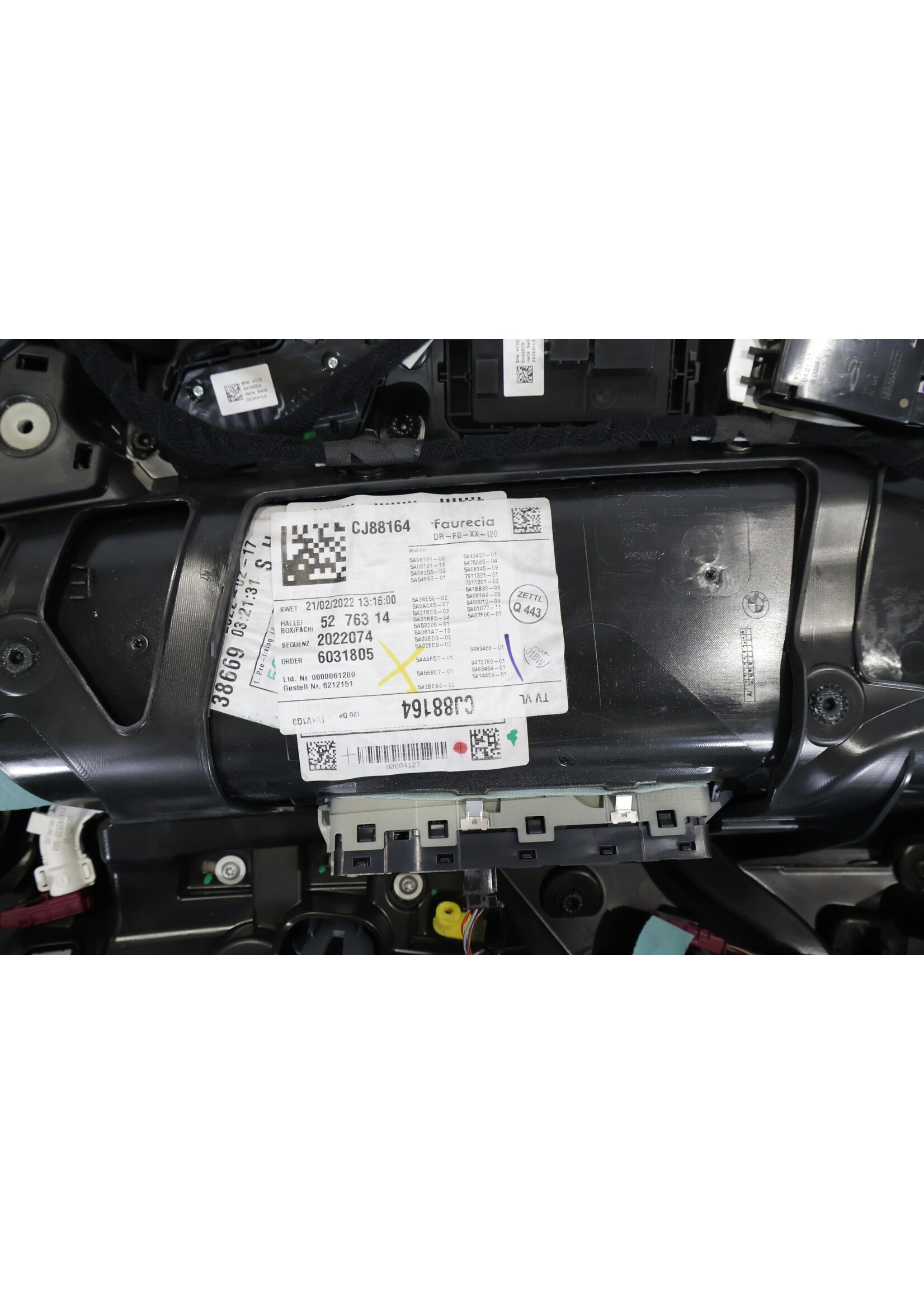 BMW BMW iX i20 Komplette Türverkleidung vorne links mit allen Schaltern 9495965 51419495965