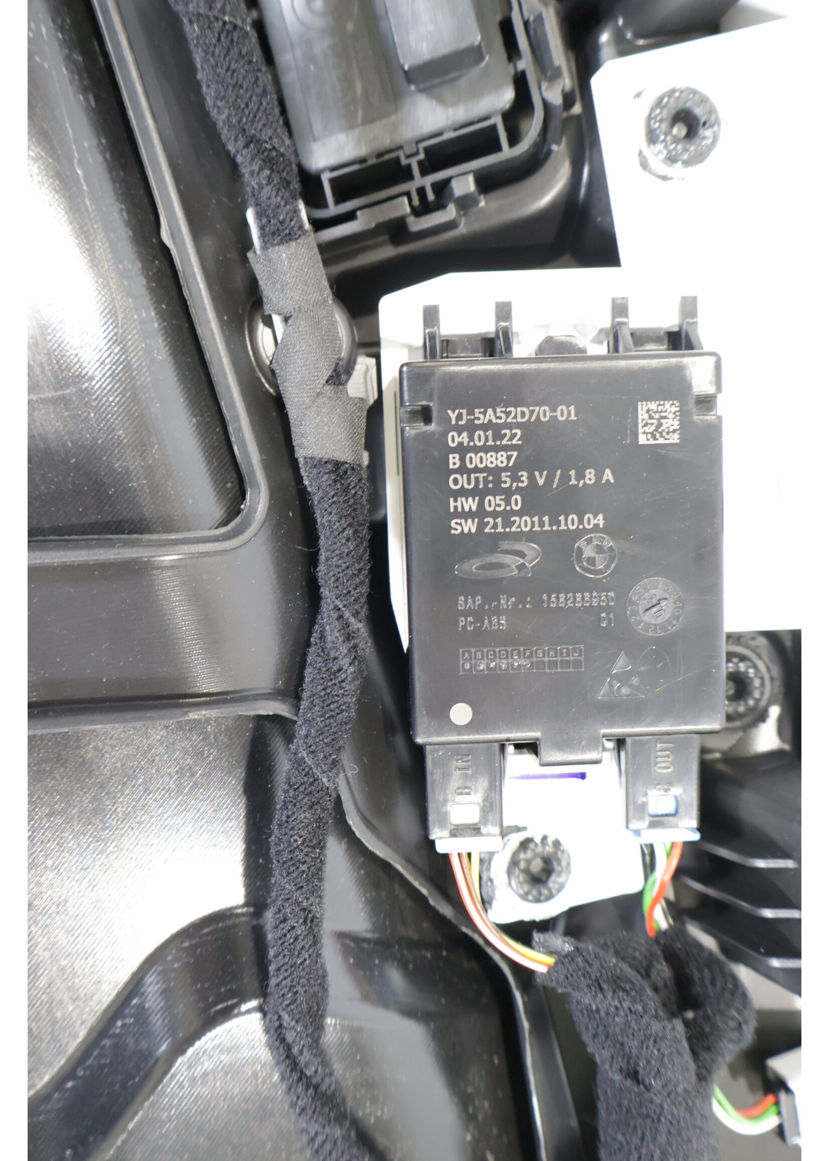 BMW  BMW iX i20 Complete front left door panel with all switches 9495965 51419495965