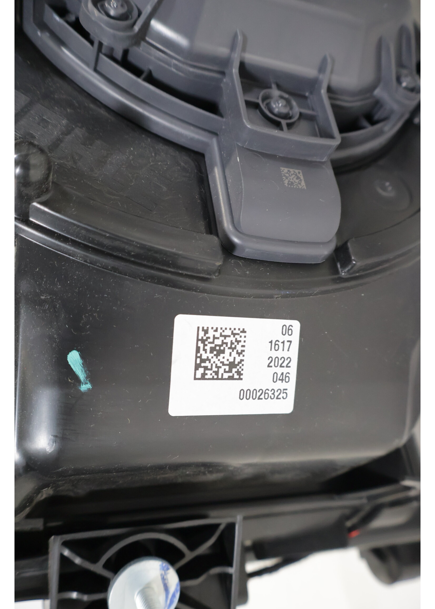 BMW BMW IX I20 Compleet kachelhuis met ventilator en aanbouwdelen 64115A05C28 HZ4a22239
