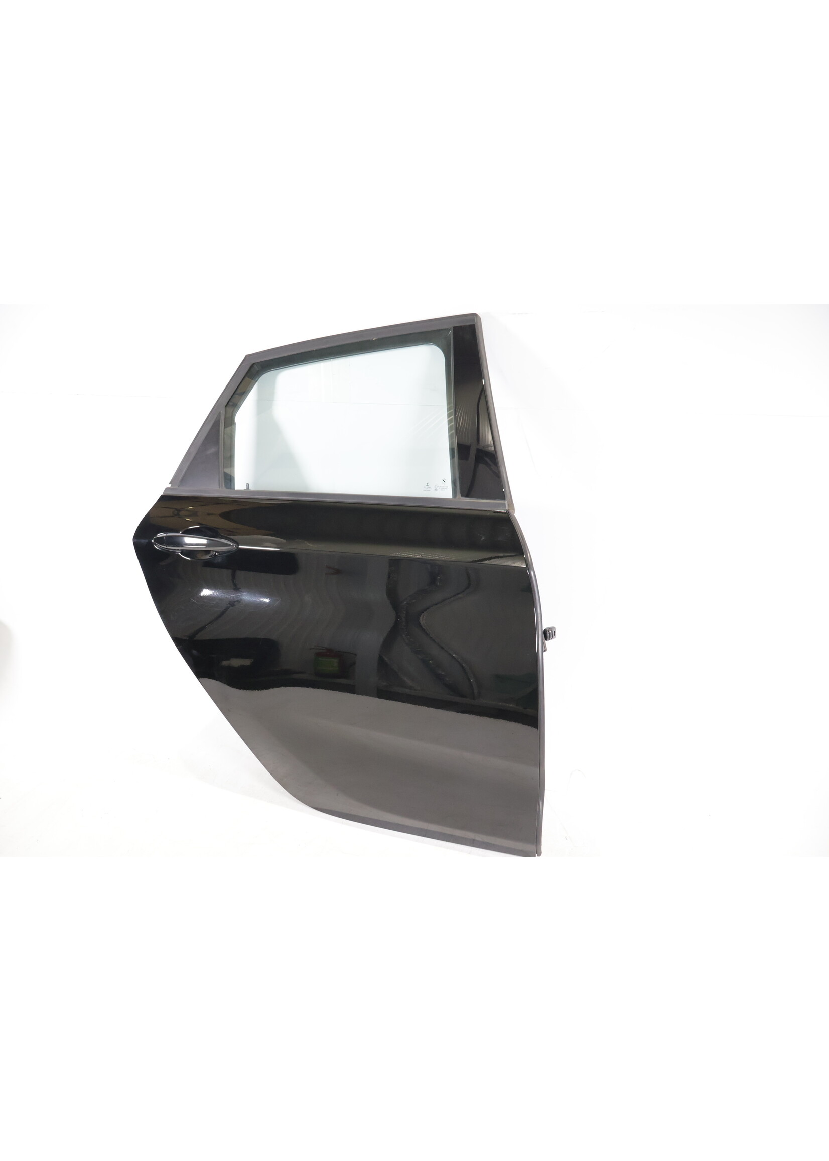 BMW BMW 2 Series F45 Complete rear right door 41009631840 9631840