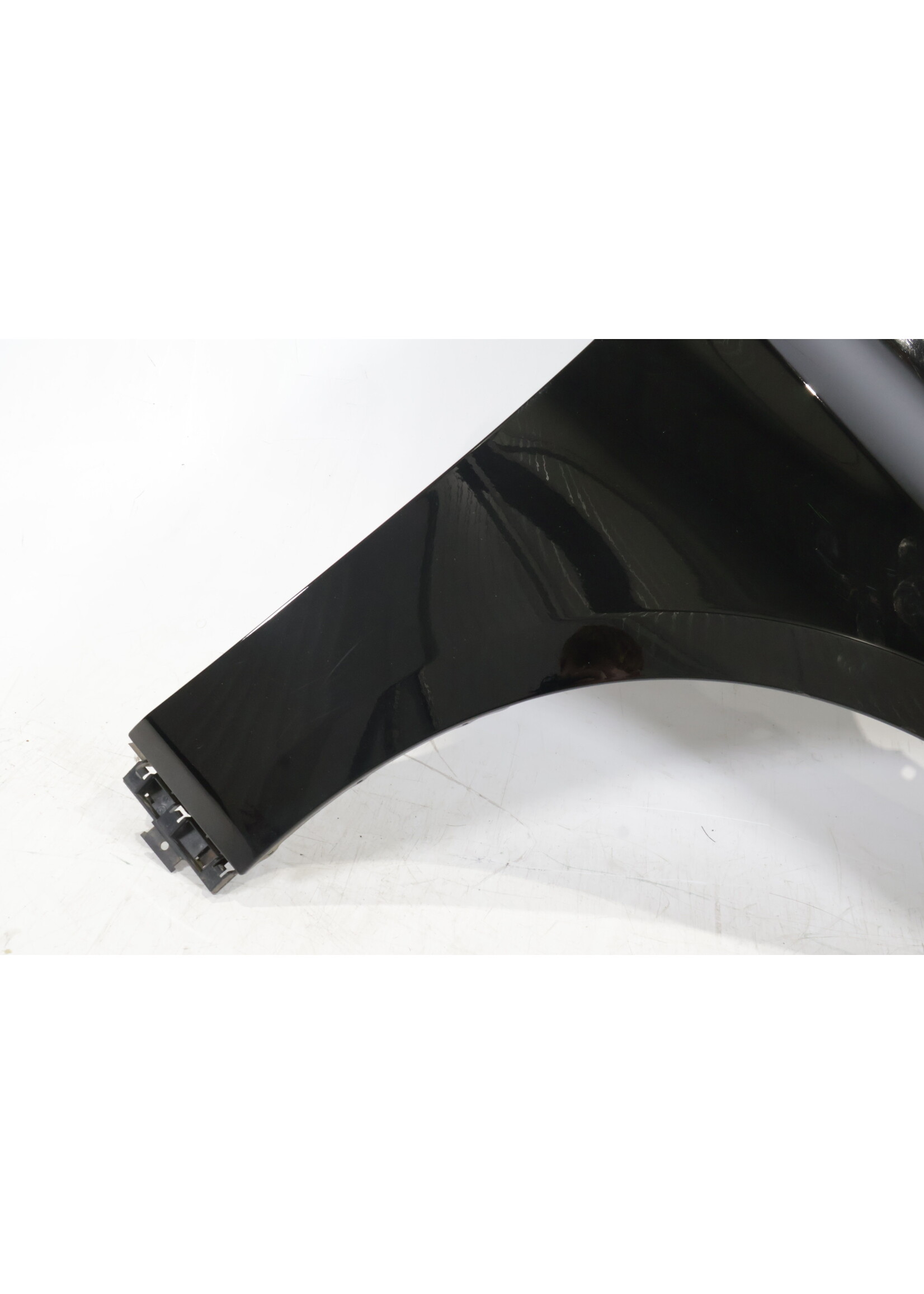 BMW BMW 2 Series F45 Front right Wing / Side Panel / Fender 41007382184 7382184