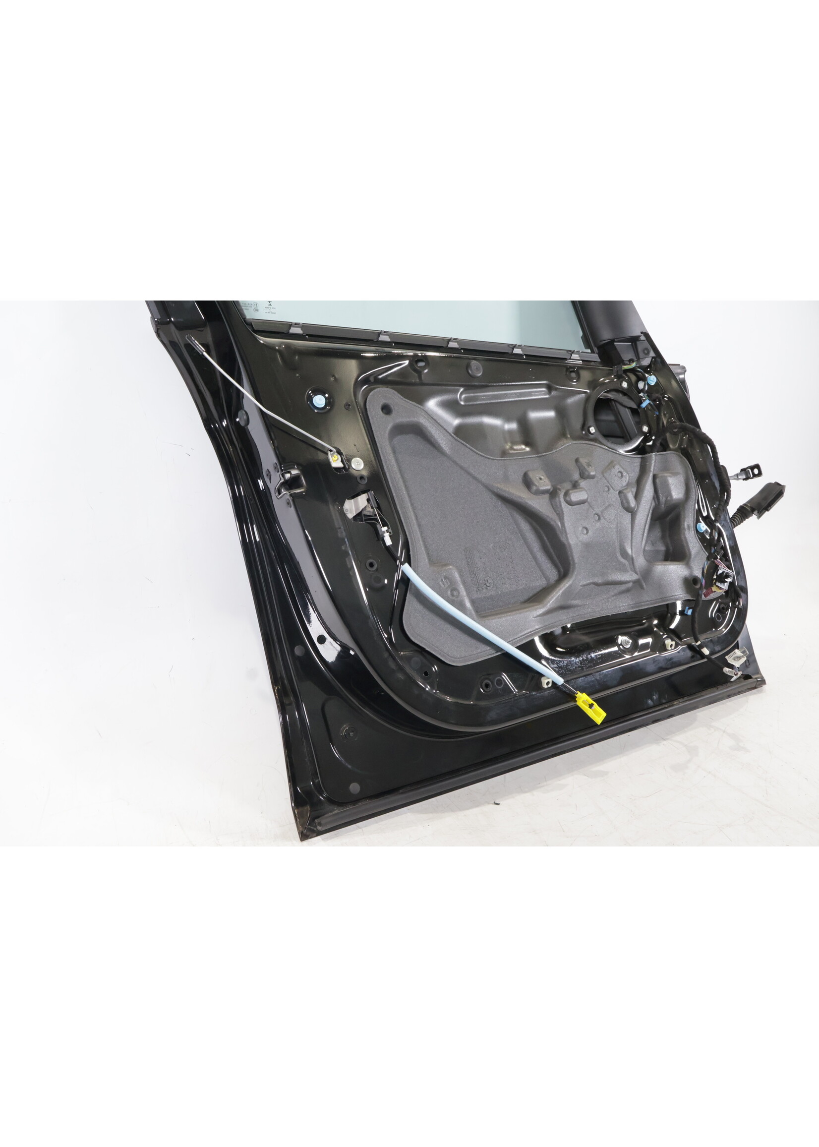 BMW BMW 2 Series F45 Active Tourer Complete front left door 41009631835 9631835