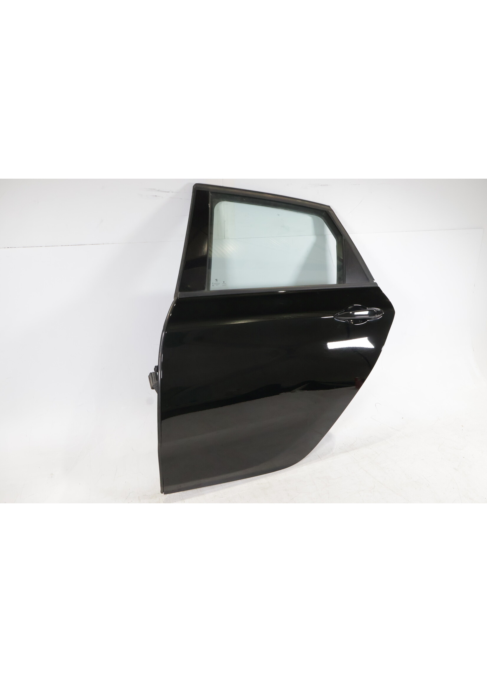 BMW BMW 2 Serie F45 Complete deur links achter 41009631839 9631839