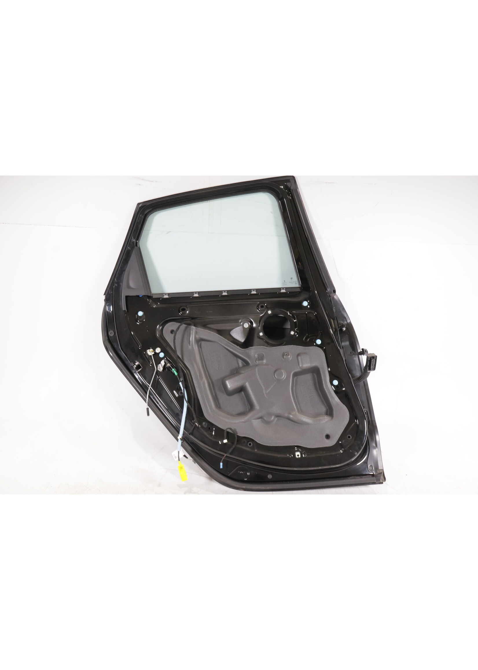 BMW BMW 2 Serie F45 Complete deur links achter 41009631839 9631839