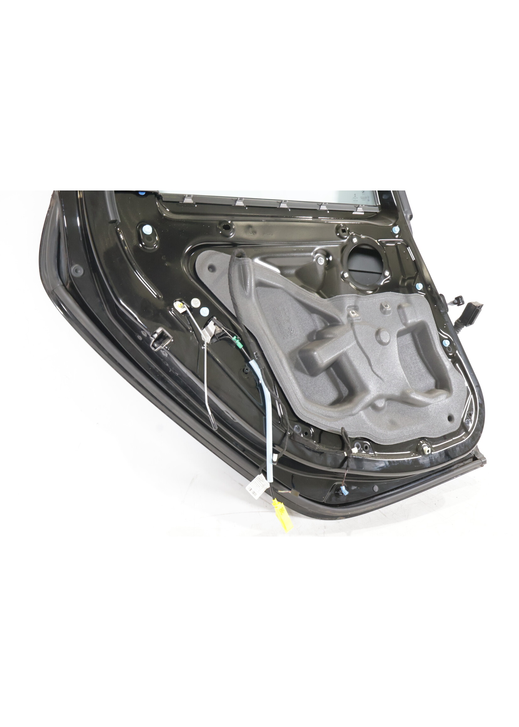 BMW BMW 2 Series F45 Complete rear left door 41009631839 9631839