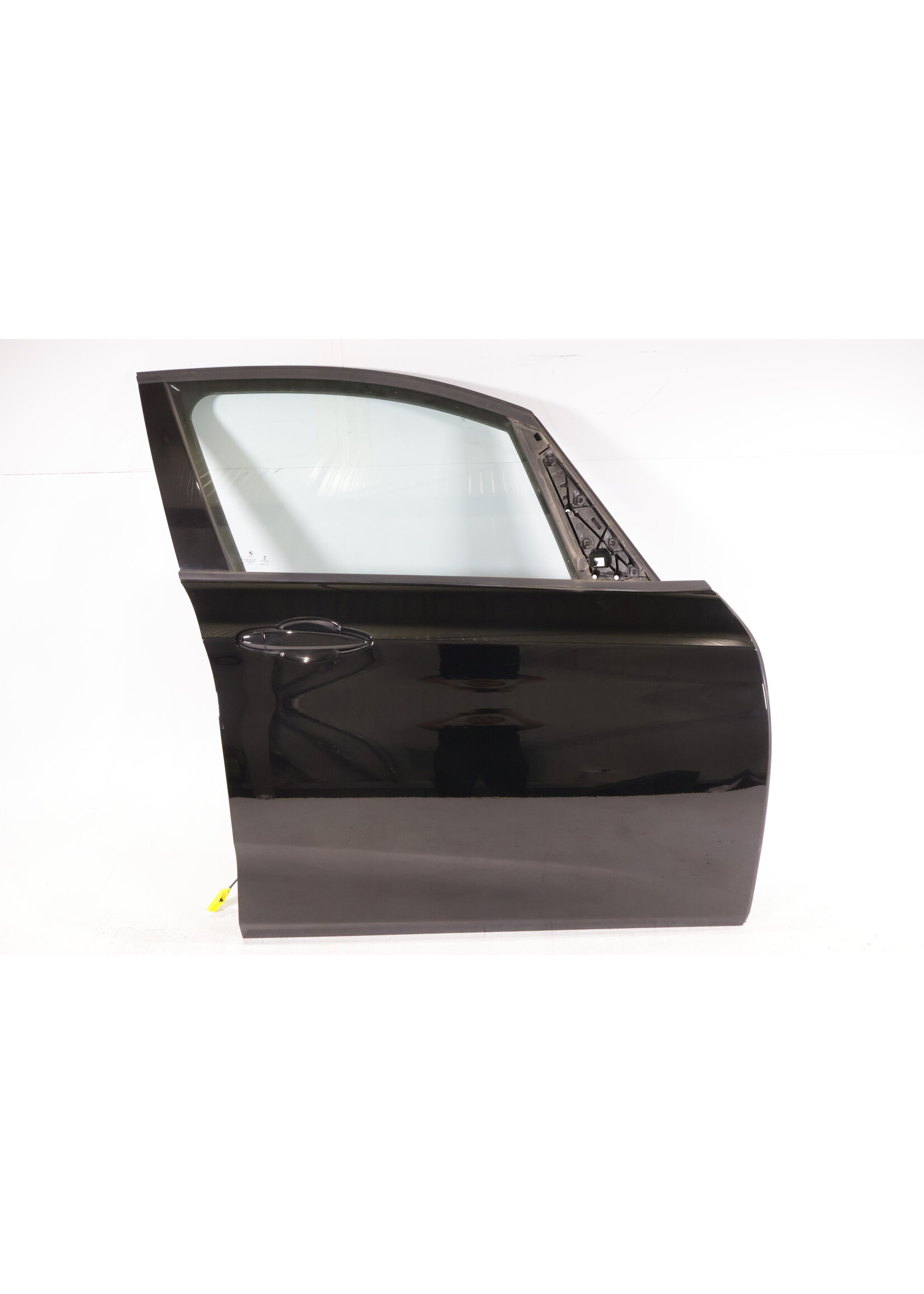 BMW BMW 2 Series F45 Active Tourer Complete front right door 41009631836 9631836