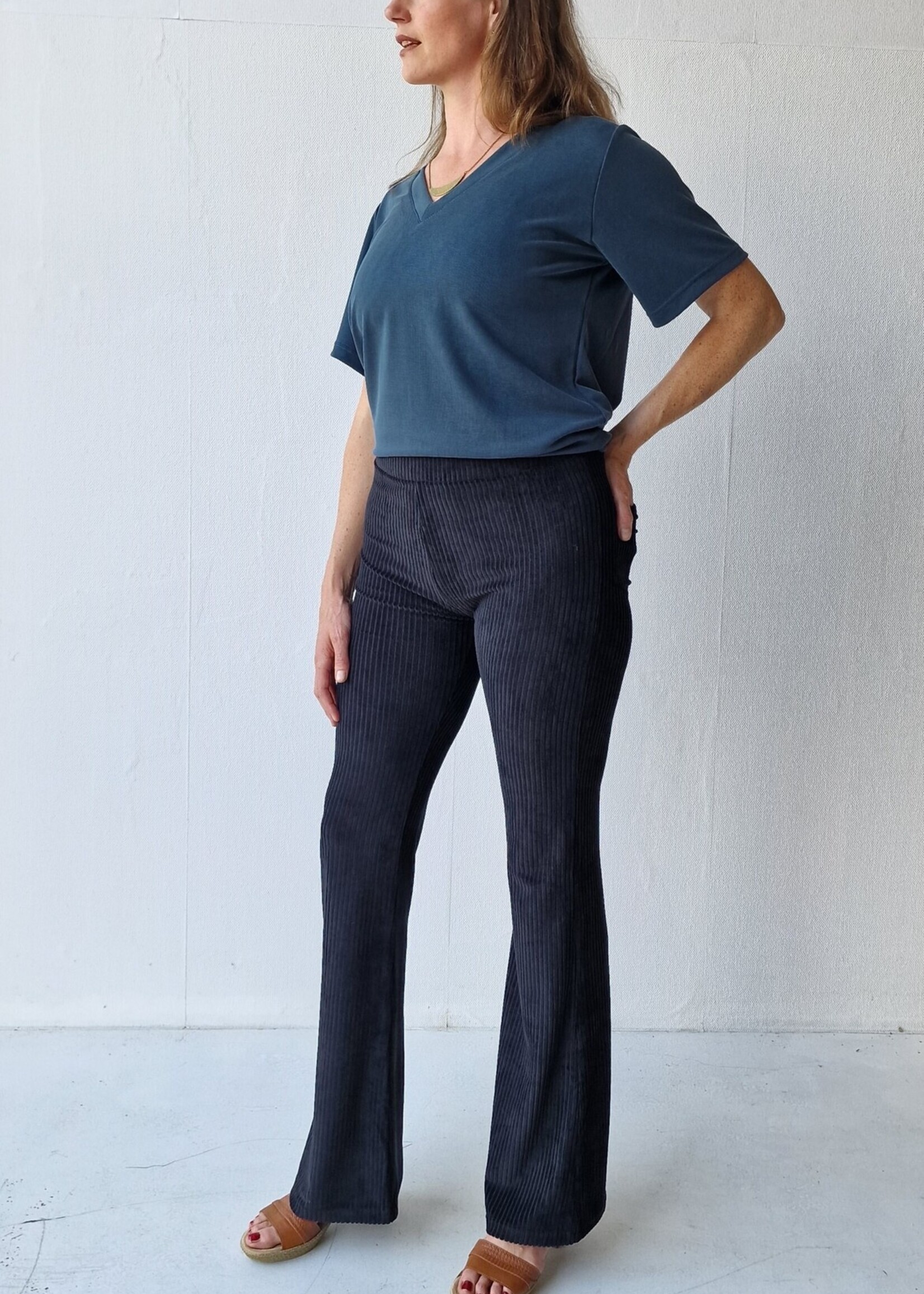 MadameLiz Flared pants | rib zwart | lengte 36