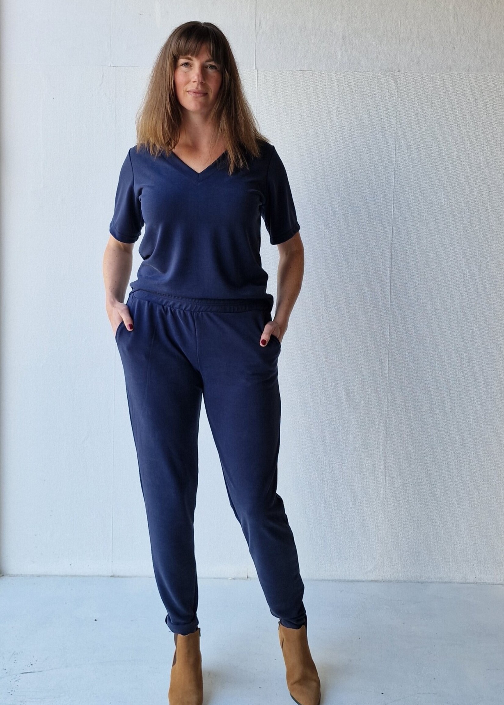 MadameLiz Chino pants | modal blue