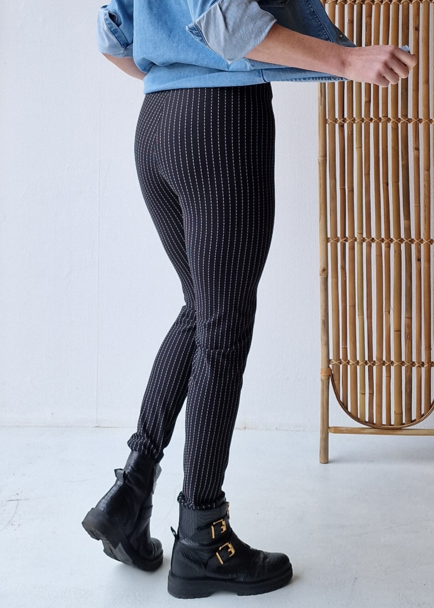 MadameLiz Lange legging | black road stripes | lengte 36