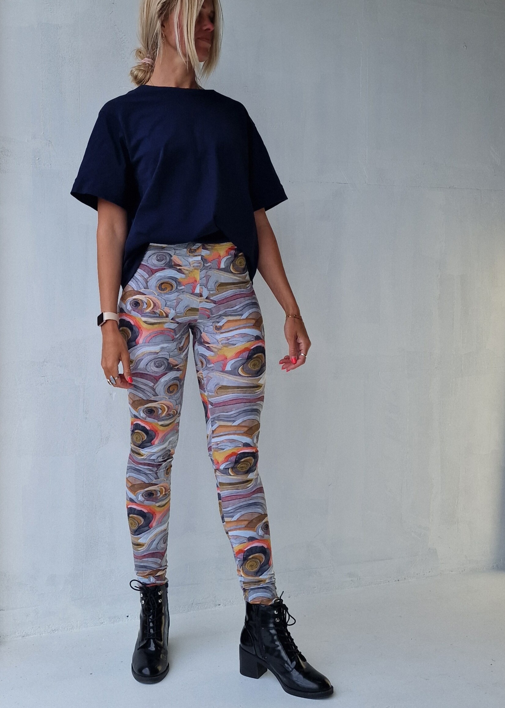 MadameLiz Long leggings | graphic tall