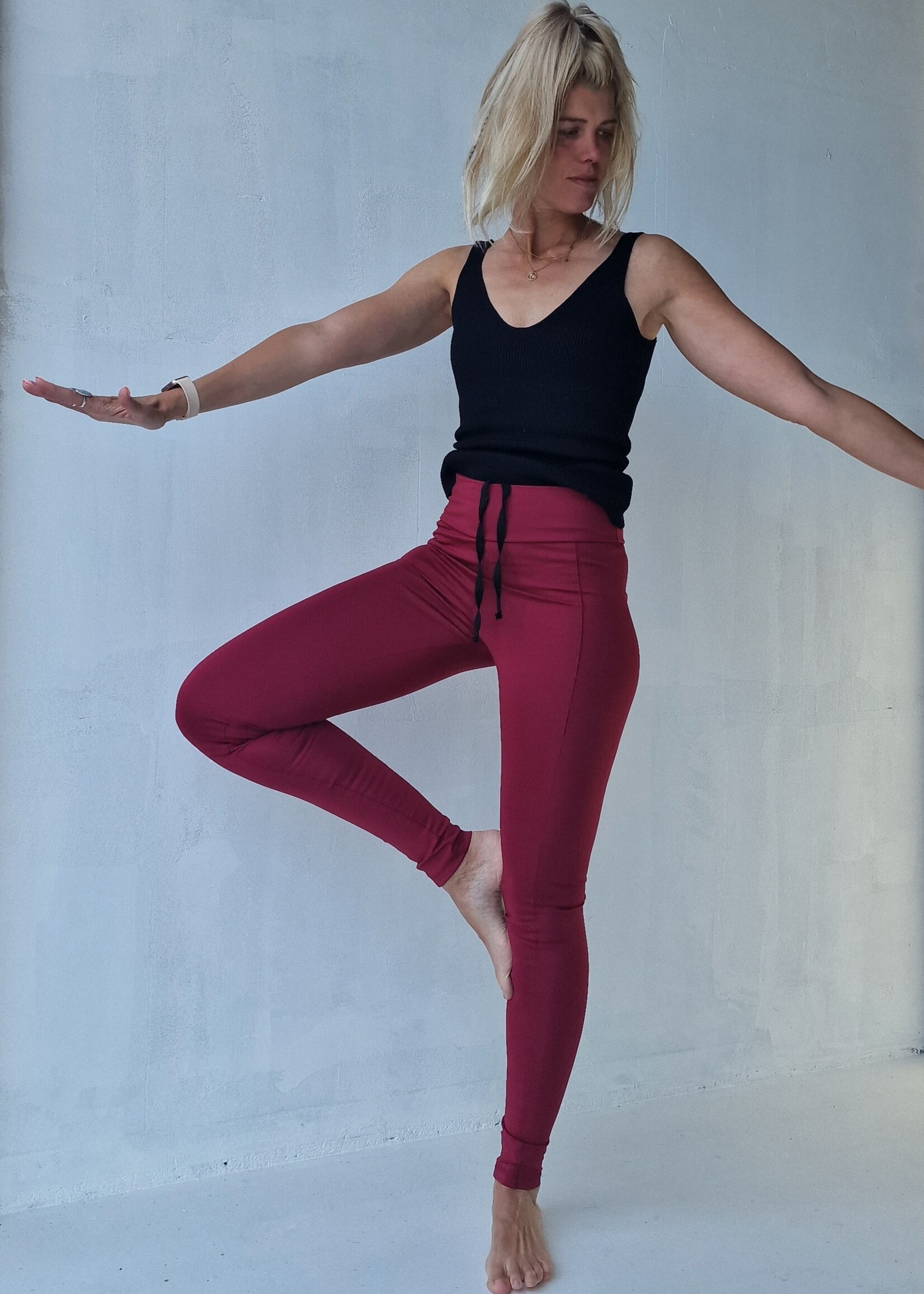 MadameLiz Long sports leggings | with side pocket | red wine