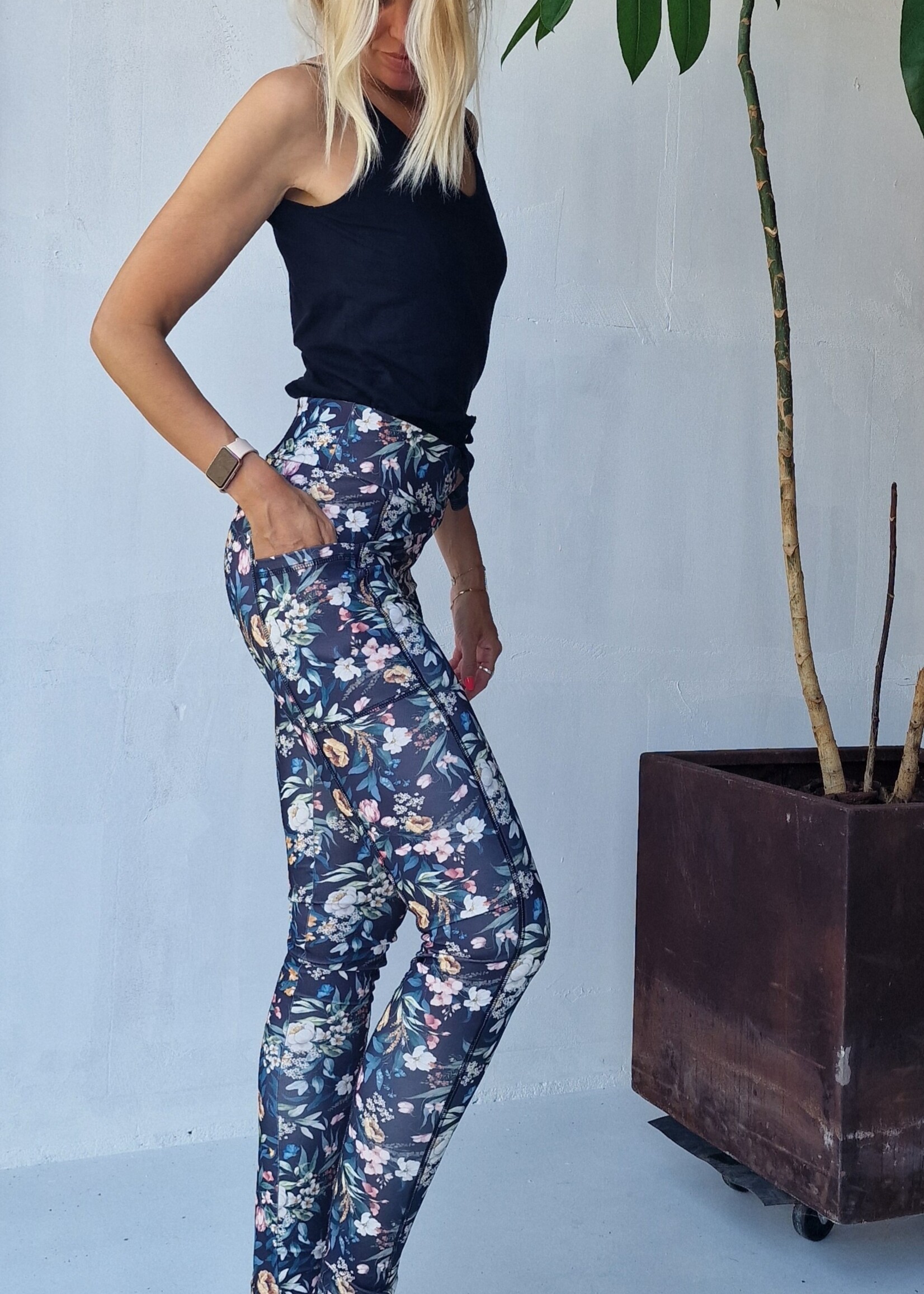 MadameLiz Long sports leggings | with side pocket | flowers