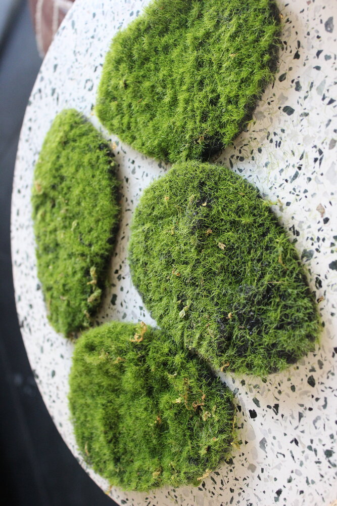 Zijden kunstbloem Kunstmos - 4 Bolletjes Zijden kunstbloem Kunstmos - 4 Bolletjes