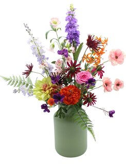Zomer boeketten van zijden bloemen
