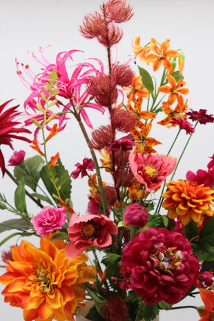 Boeket warm kleurrijk