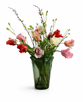 Boeket papegaai tulpen gemengd met takken