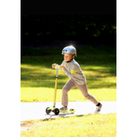 Maxi Micro scooter Deluxe - 3-wheel children's scooter - Yellow