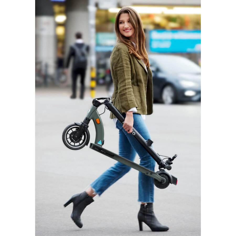 Trottinette électrique Micro M1 Colibri NL - assistance au pédalage