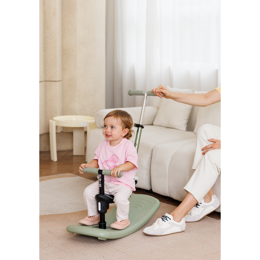 Mini Micro 6in1 step Rock & Go LED - Olive groen - multifunctioneel: hobbel - ride-on - step - Groen