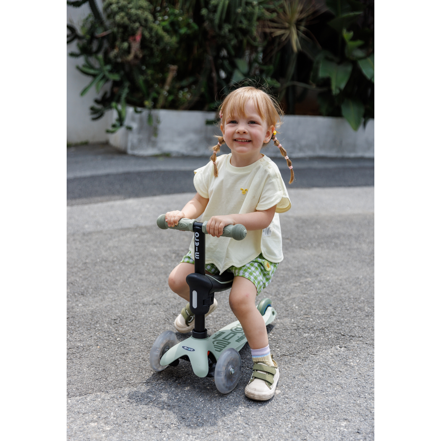 Mini Micro 6in1 scooter Rock & Go LED - Olive green- multifunctional: rocker - ride-on - scooter - Green