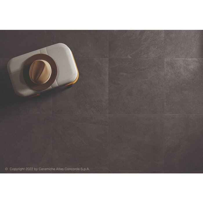 Atlas Concorde Solution Impact Graphite 60x60 rett grip anti-slip R11