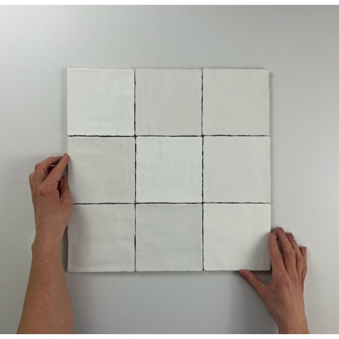 By Goof Moos White glans handvorm 13x13