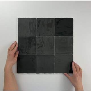 By Goof Moos Anthracite glans handvorm 13x13