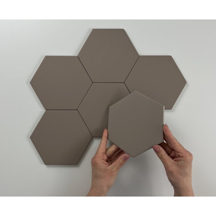 Cifre Cerámica Hexagon Timeless Taupe mat 15x17