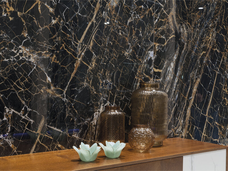 Cifre Cerámica Black Golden Pulido 60x120 rett