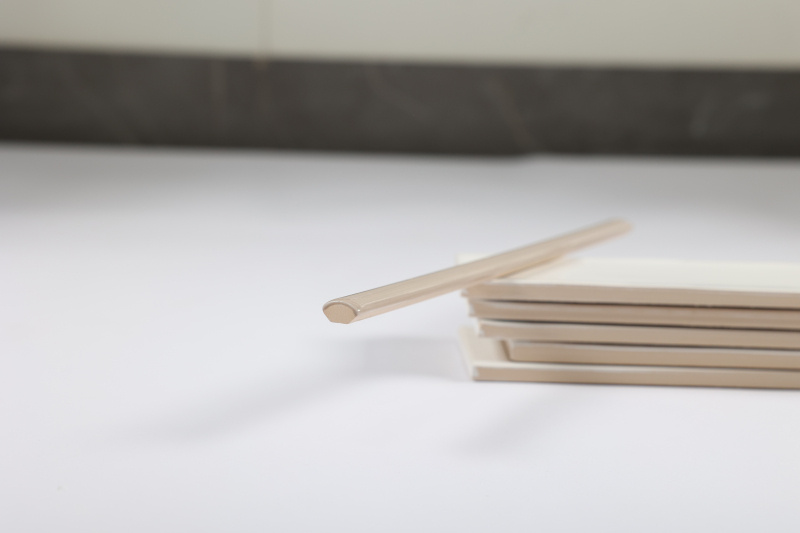 Cifre Cerámica Quarter Round Colonial Vision glans 1,5x30