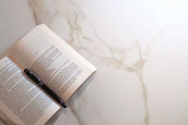 Cifre Cerámica Diamond Gold mat 100x100 rett