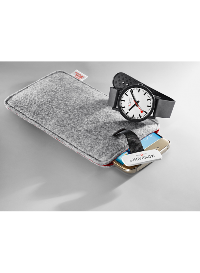 Mondaine Essence horloge - zwarte kast - zwart rubberen band - 41 mm