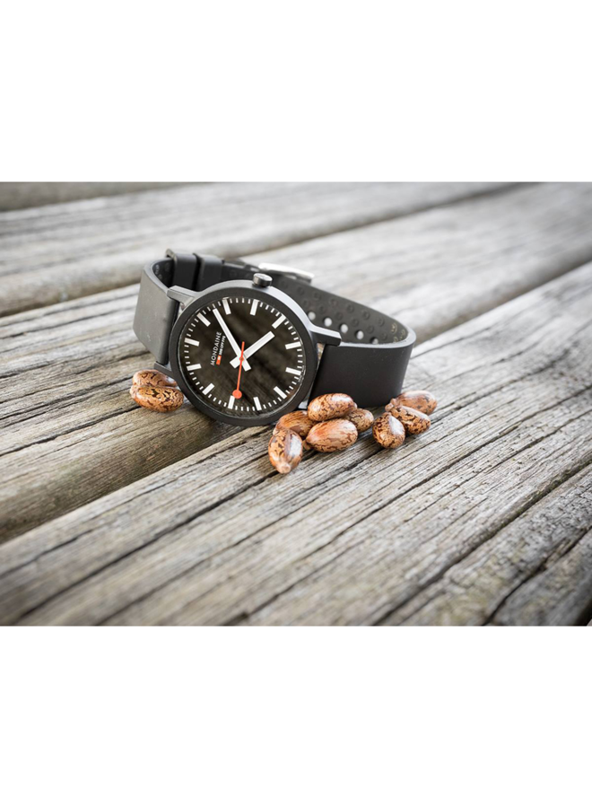 Mondaine Essence horloge - zwarte kast - zwart rubberen band - 41 mm