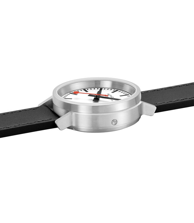 Mondaine Mondaine Stop2Go horloge - zilverkleurige kast - zwart leren band - 34 mm