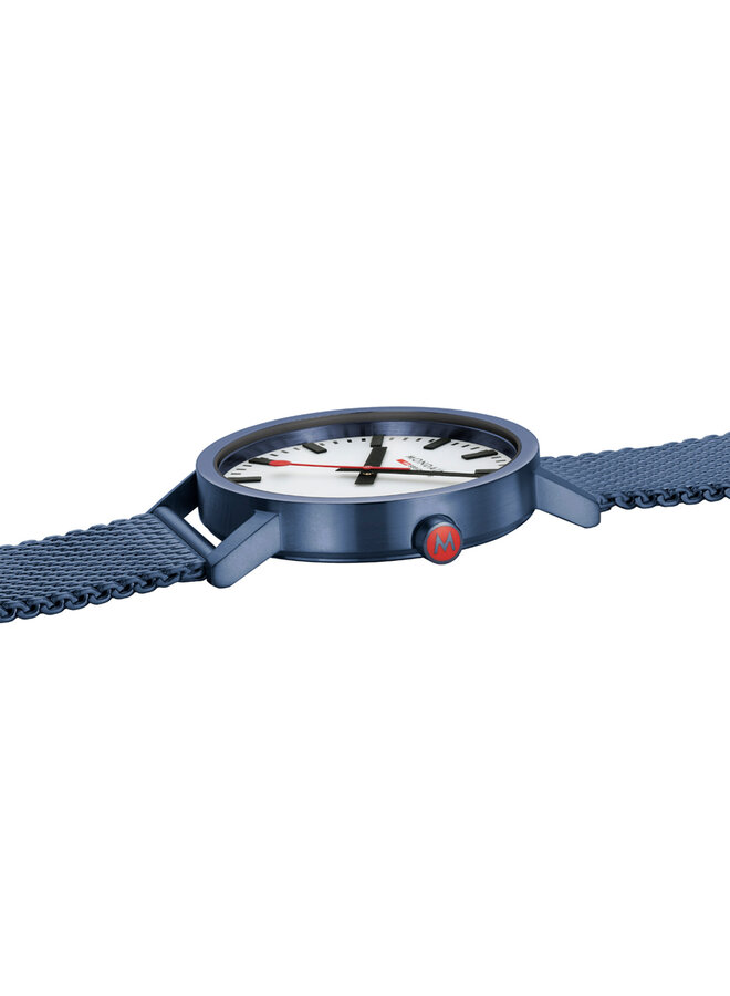 Mondaine Classic horloge - zilverkleurige kast - blauw leren band - 40 mm