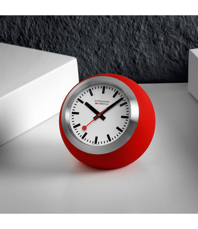 Mondaine Globe bureauklok - rood - 60 mm - bolvormig design