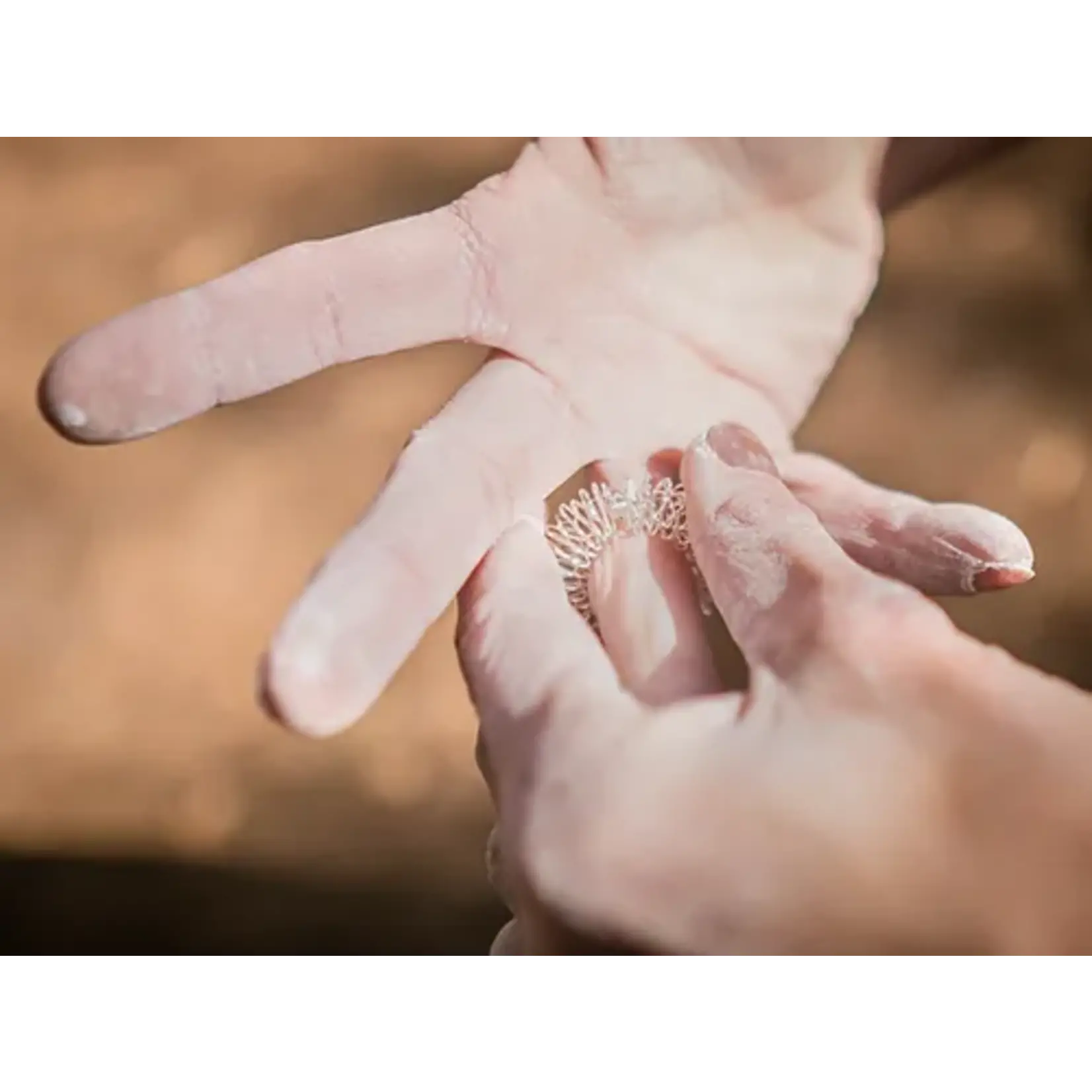 CRIMP OIL ACUPUNCTURE RING