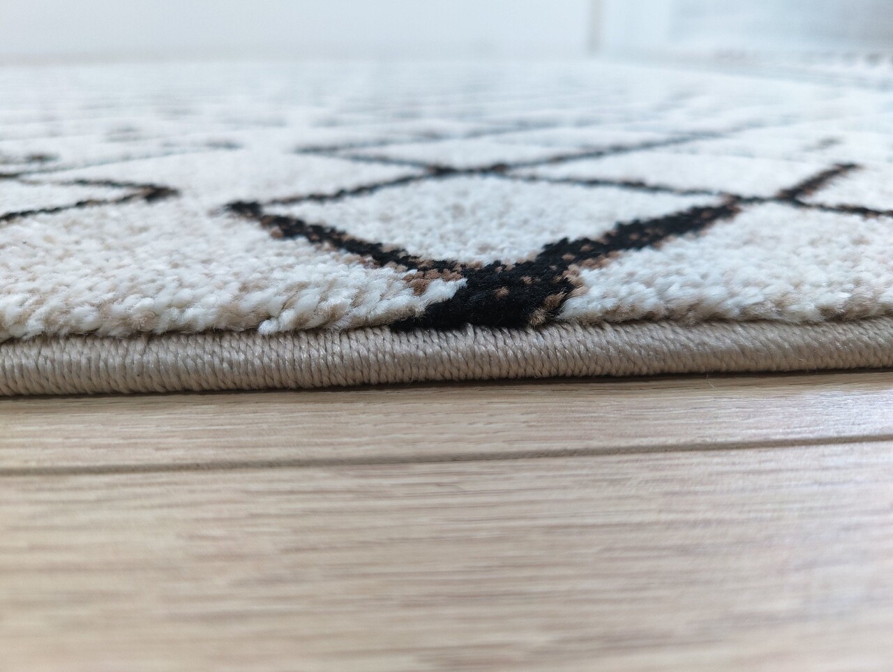 Talamone Modern Vintage -Teppich in Creme Talamone Modern Vintage -Teppich in Creme