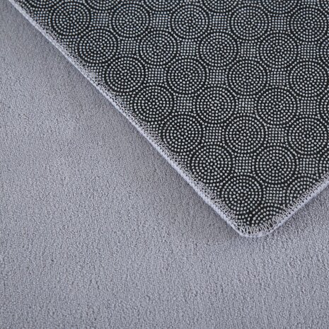 Alberta Kurzflor Flauschiger Silberner Teppich -