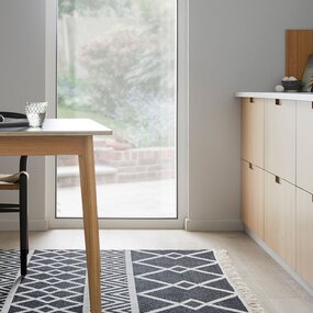 Geometrischer Teppich - Teo Recycled Schwarz/weiß Geometrischer Teppich - Teo Recycled Schwarz/weiß