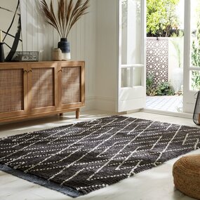 Geometrischer Teppich - Aisha Schwarz/weiß Geometrischer Teppich - Aisha Schwarz/weiß