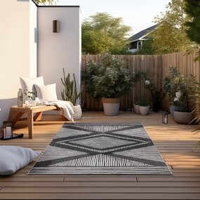 Elle Decoration - Teppich In & Outdoor - Reversibel - Rhombus - Schwarz Elle Decoration - Teppich In & Outdoor - Reversibel - Rhombus - Schwarz